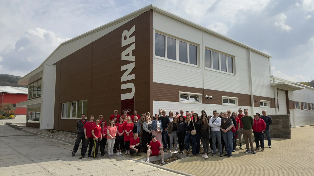 Visit by the Aquapalace Hotel Prague team to the UNAR production facil