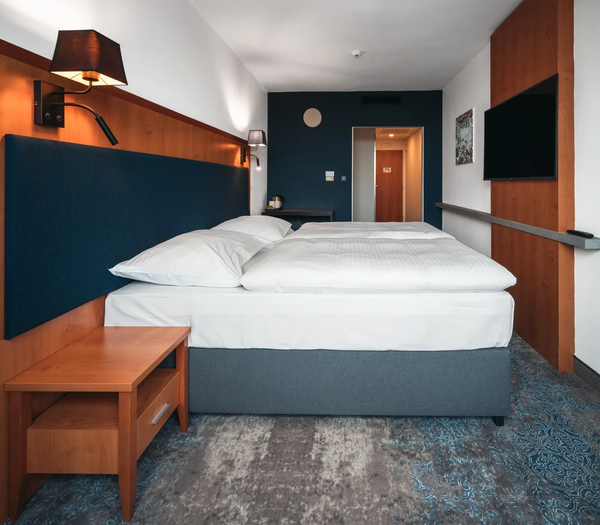 OREA Hotel Pyramida — gallery image 2