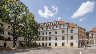 Pytloun Old Armoury Hotel Prague